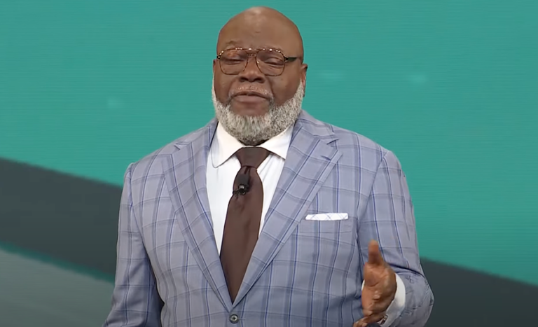 EXCLUSIVE: TD Jakes Church Now HALF EMPTY . . . After He BASHED BLACK